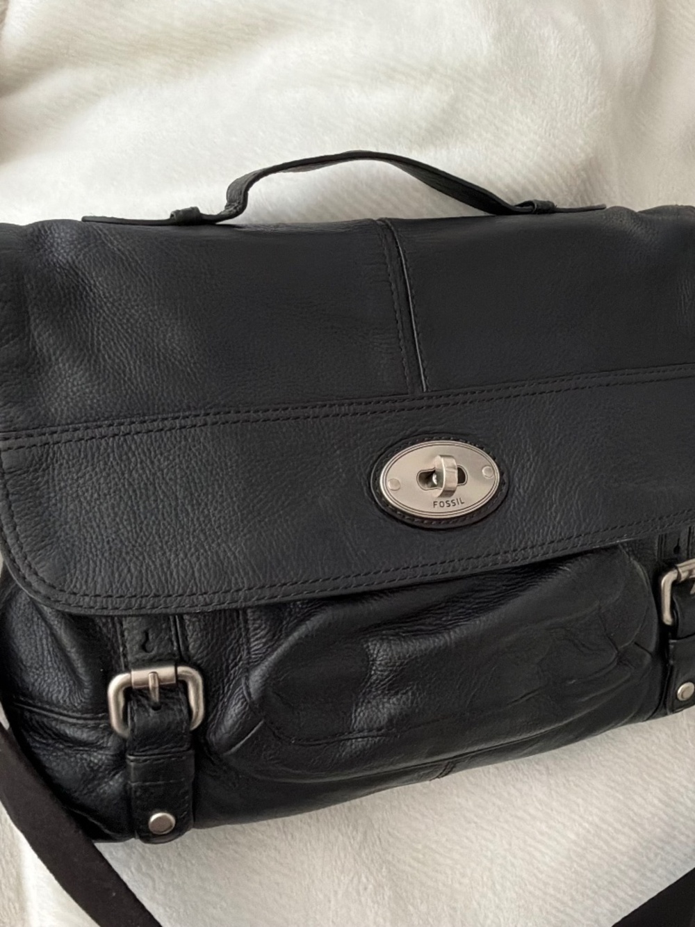 Fossil Maddox Black Pebbled Leather Messenger Satchel Laptop Crossbody 13” x 15”
